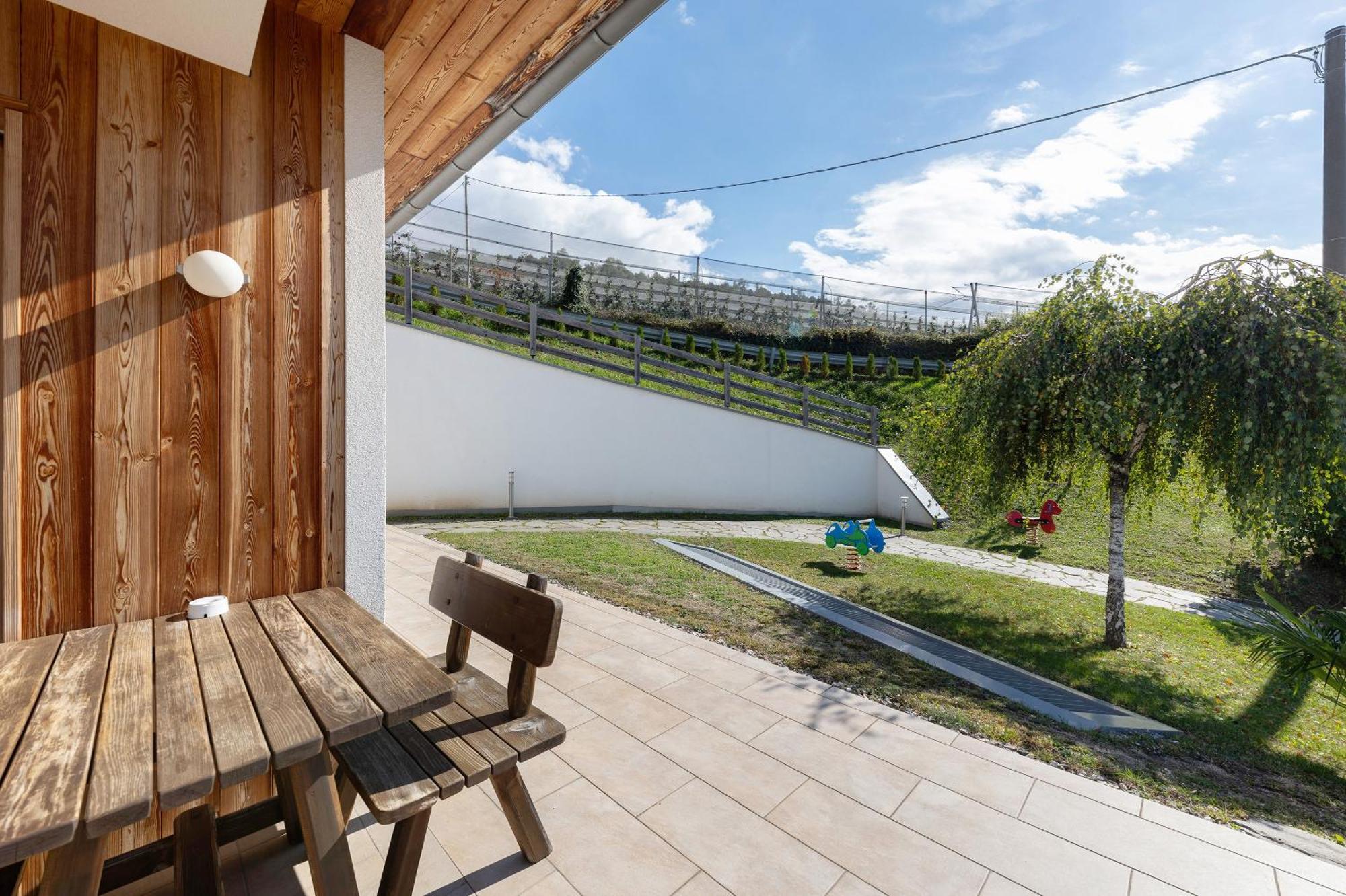 Obertrisaierhof Wohnung 1 Fiè Exteriér fotografie